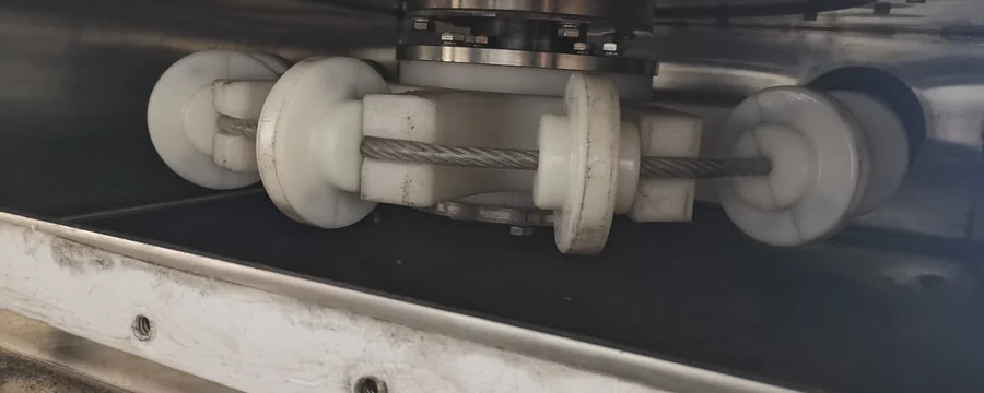 Tubular cable drag conveyor working principle illustration